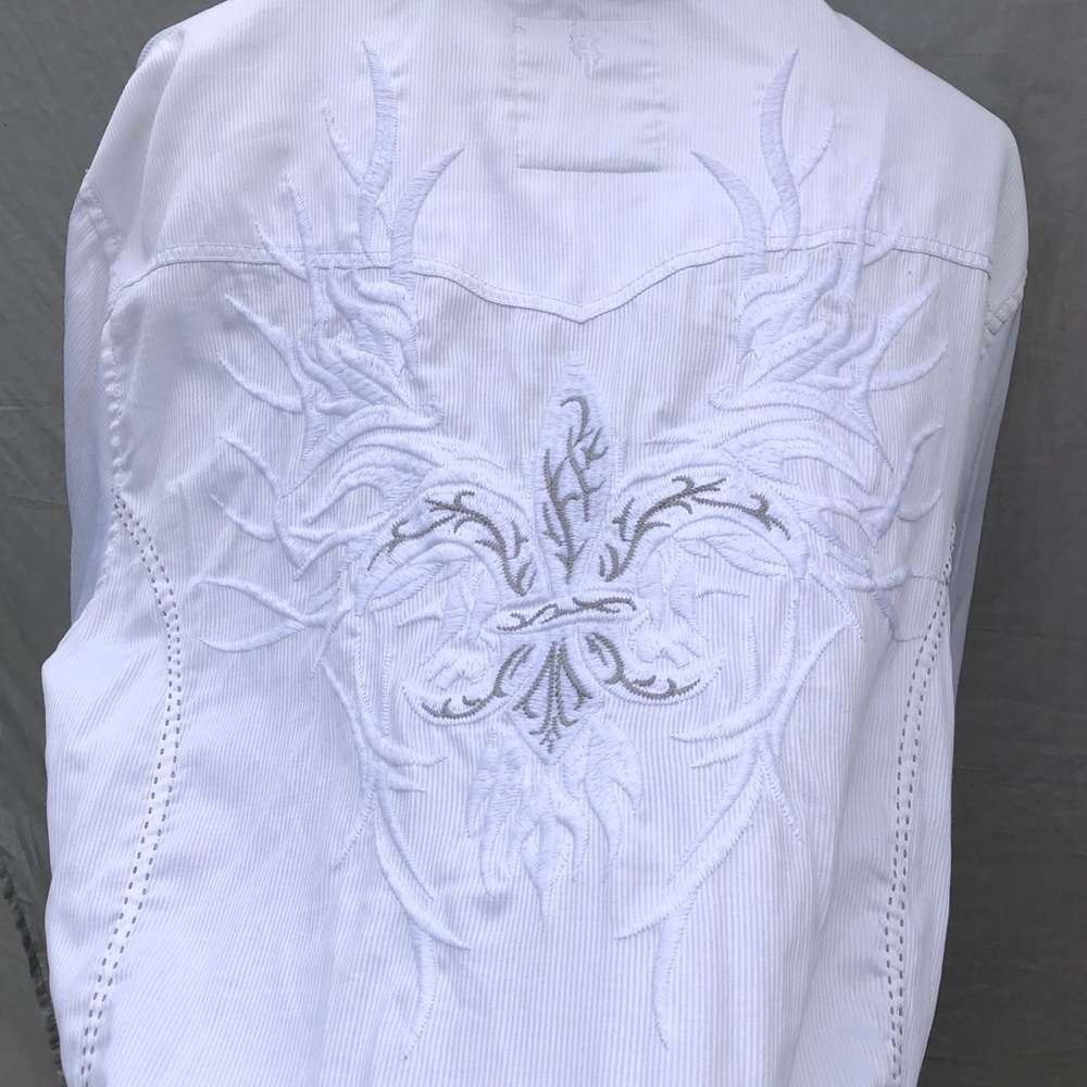 Long sleeve button up